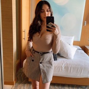 Fall skirt, size small. F21